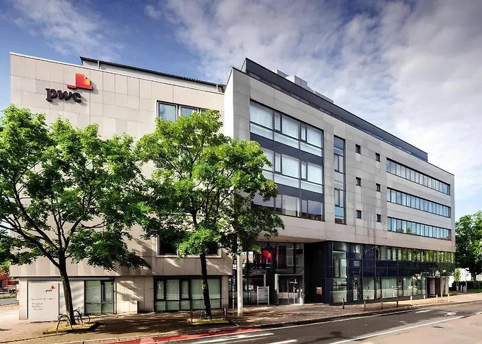 Zentrale Wohlfuehloase Mit Parkplatz *