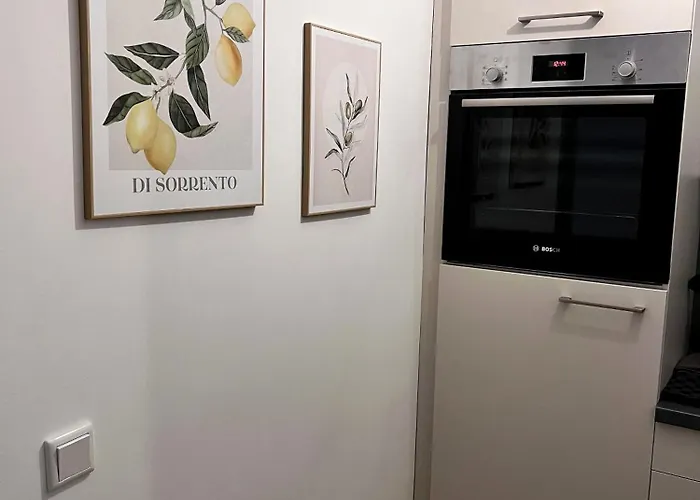 Zentrale Wohlfuehloase Mit Parkplatz Appartement *